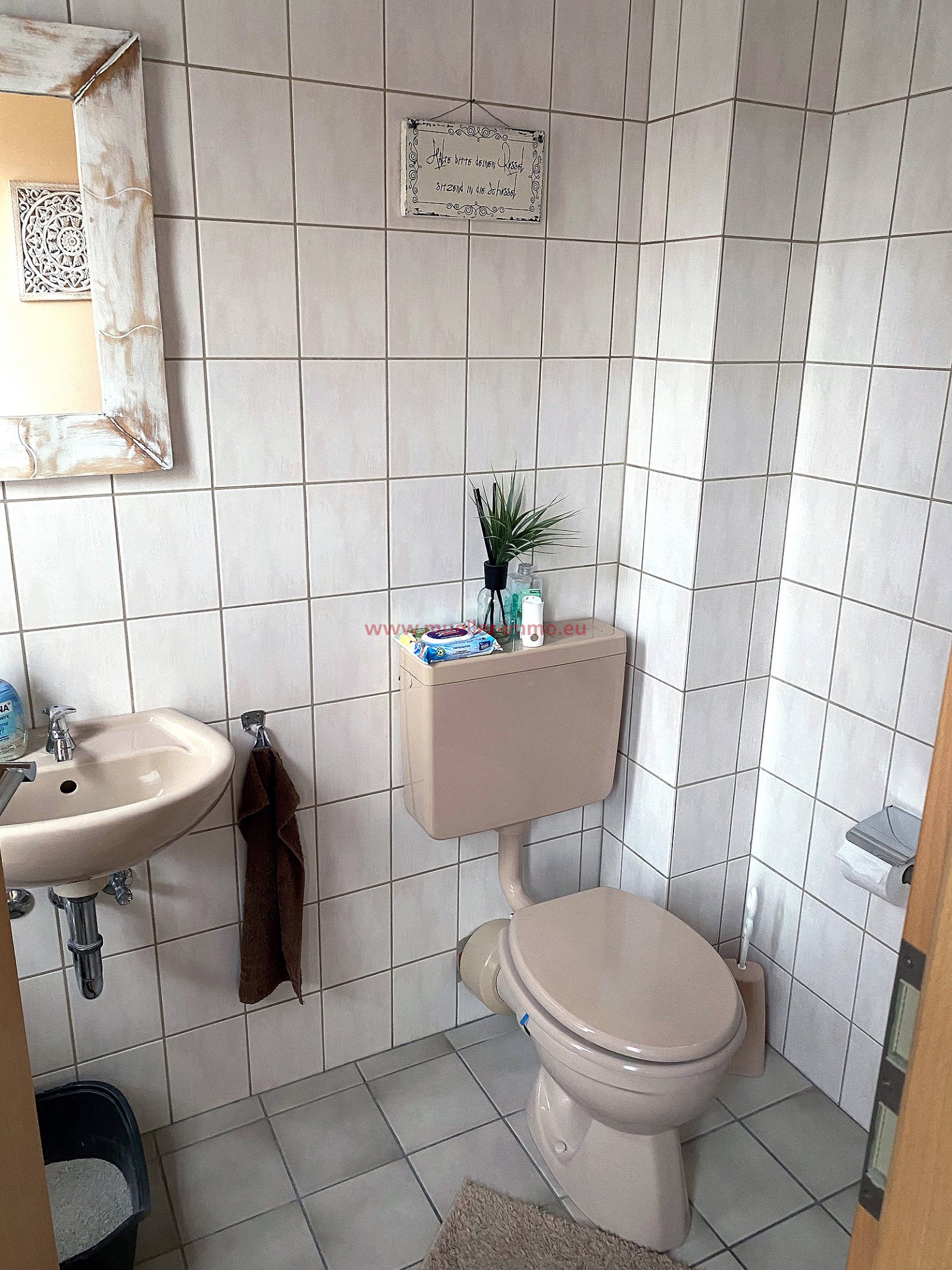 Doppelhaushälfte in Randkanallage in Moormerland M 2430