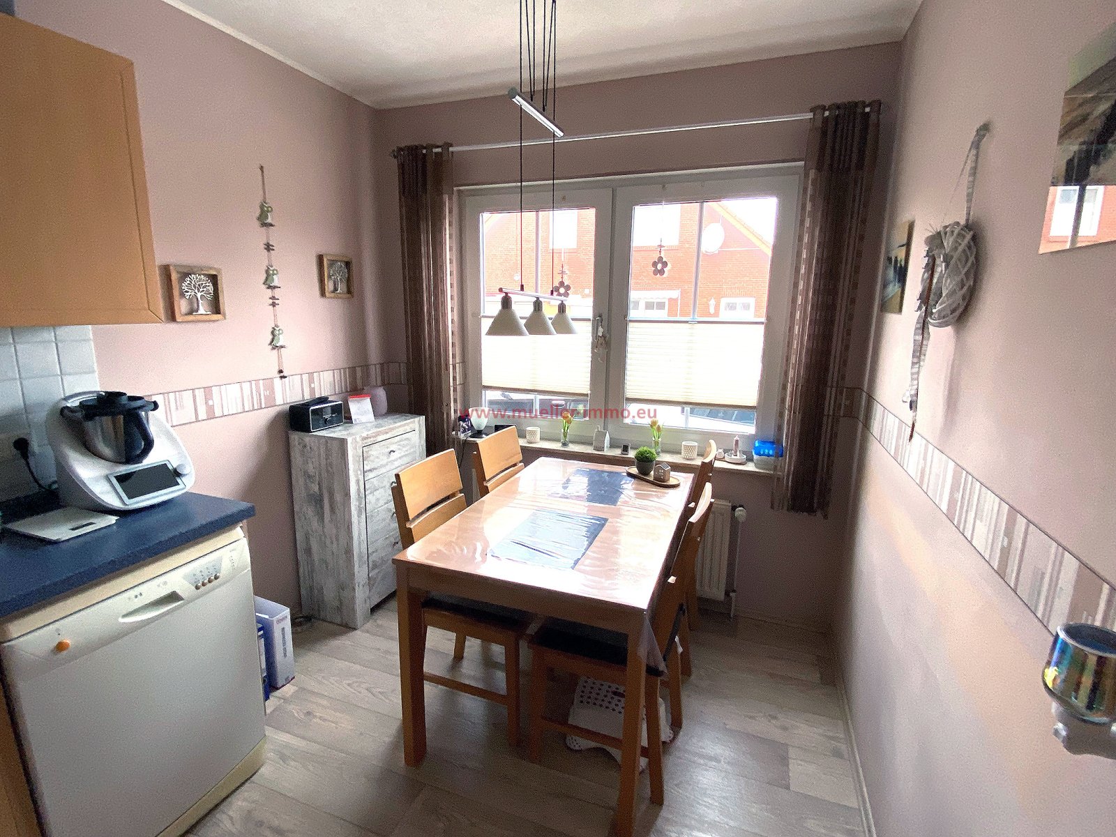 Doppelhaushälfte in Randkanallage in Moormerland M 2430