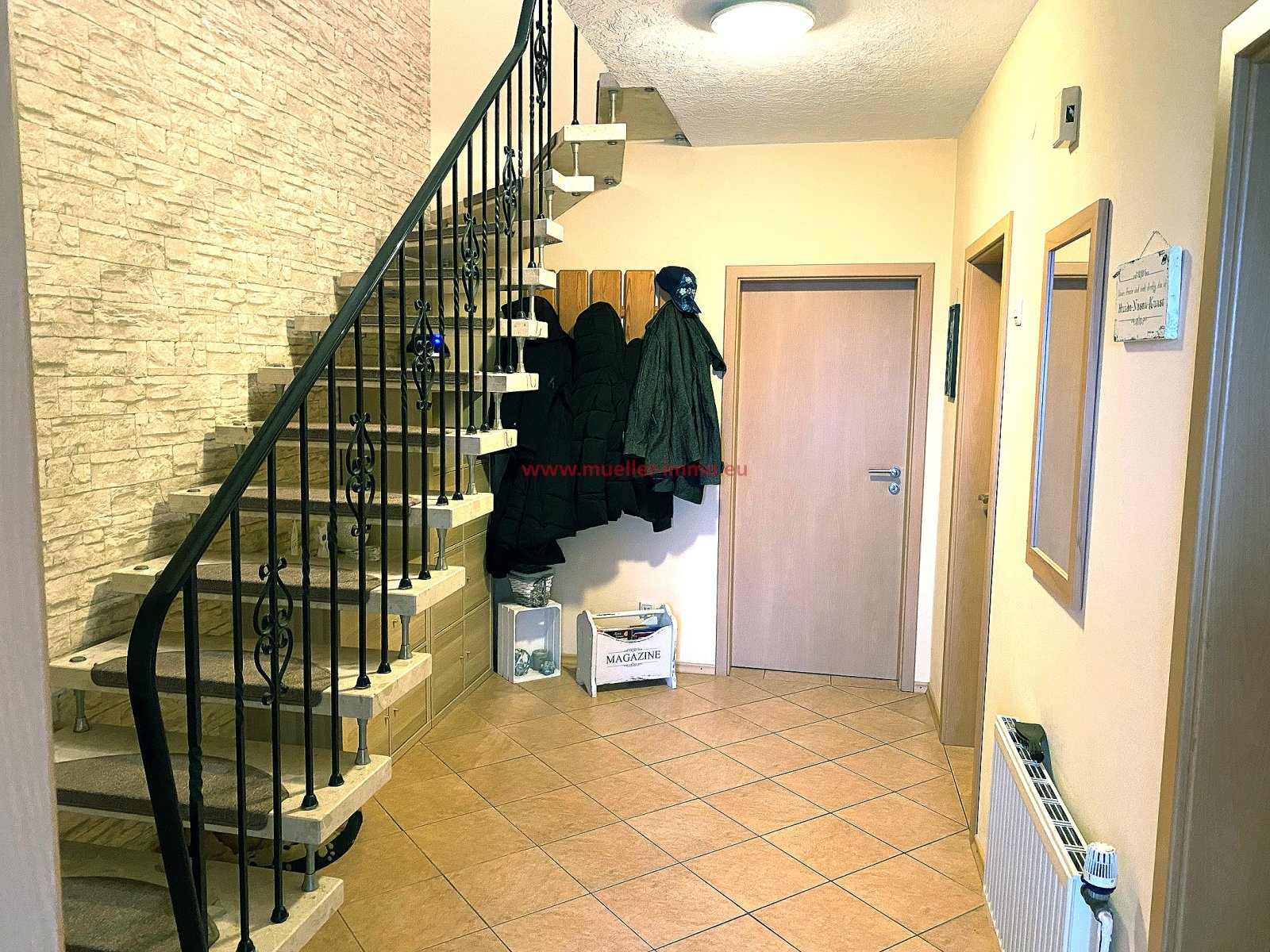 Doppelhaushälfte in Randkanallage in Moormerland M 2430